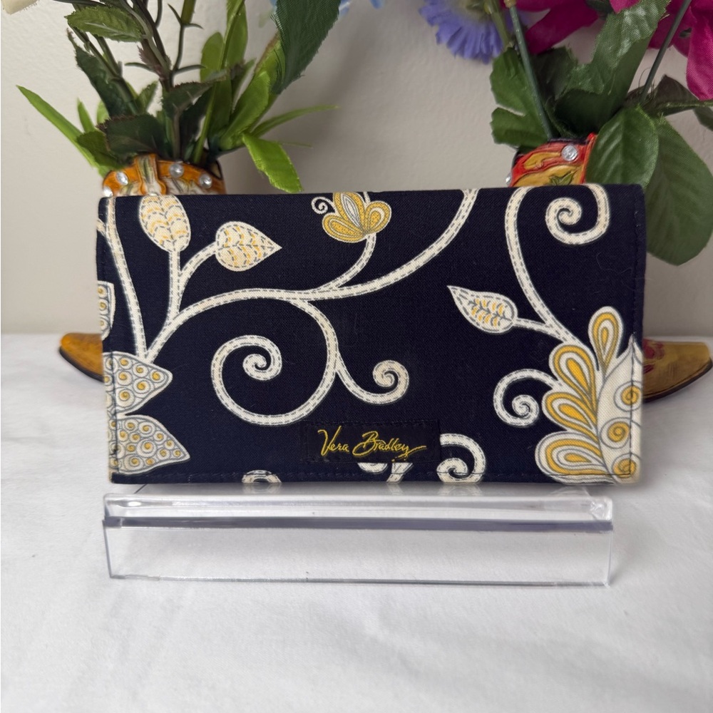 NWOT Vera Bradley Yellow Bird Checkbook Cover – Retired Pattern 🌸 - Picture 2 of 5